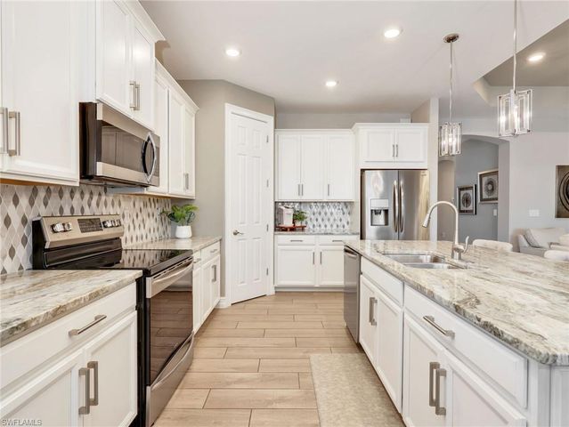 14696 Stillwater WAY, Naples, FL 34114