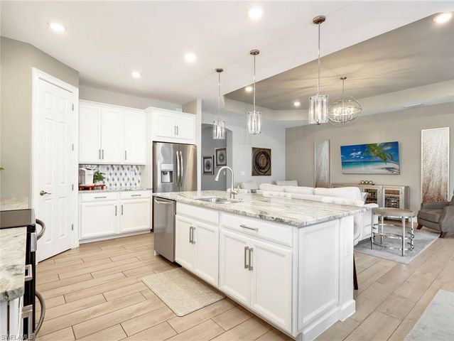 14696 Stillwater WAY, Naples, FL 34114