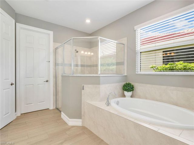 14696 Stillwater WAY, Naples, FL 34114