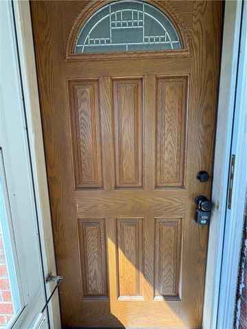 2122 2nd Avenue, Whitehall Twp, PA 18052