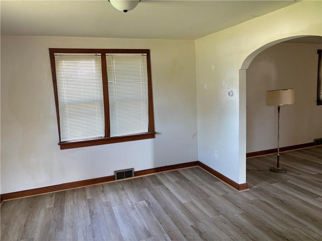 2122 2nd Avenue, Whitehall Twp, PA 18052
