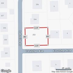 202 Lakeside Drive, Orange, TX 77630