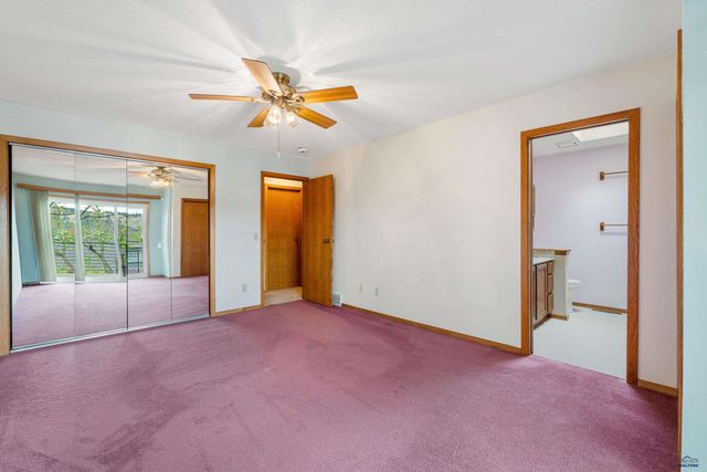 3804 PARKRIDGE DR, Rapid City, SD 57702