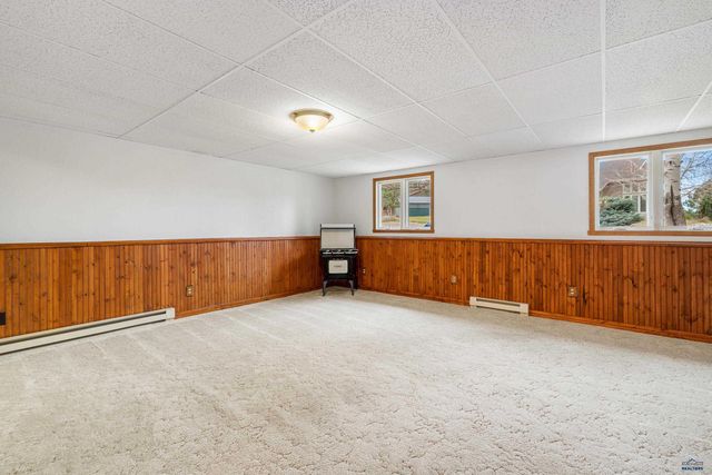 3804 PARKRIDGE DR, Rapid City, SD 57702