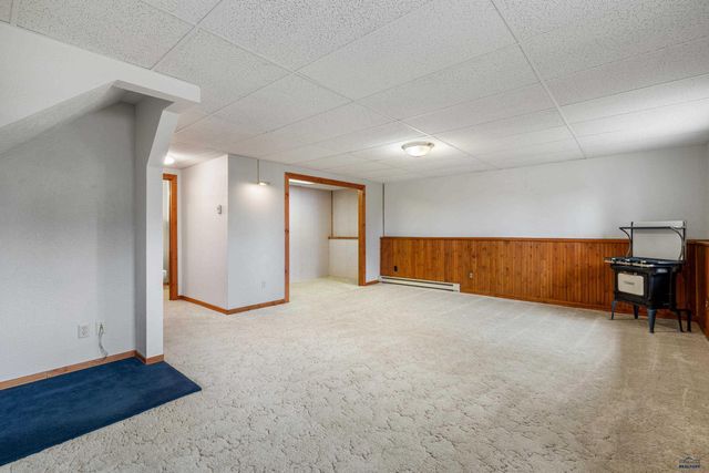 3804 PARKRIDGE DR, Rapid City, SD 57702