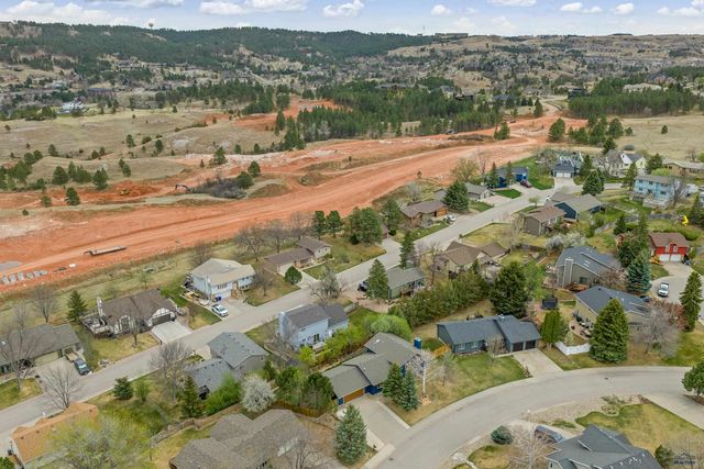3804 PARKRIDGE DR, Rapid City, SD 57702
