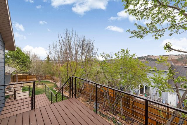 3804 PARKRIDGE DR, Rapid City, SD 57702
