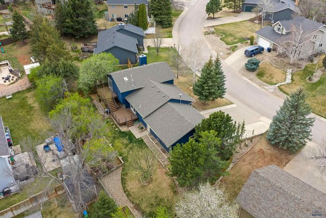 3804 PARKRIDGE DR, Rapid City, SD 57702