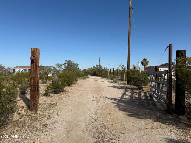 3682 W ROLLS Road, San Tan Valley, AZ 85144