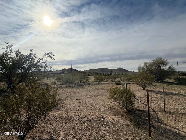 3682 W ROLLS Road, San Tan Valley, AZ 85144