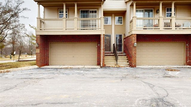 2890 Barclay Way, Ann Arbor, MI 48105