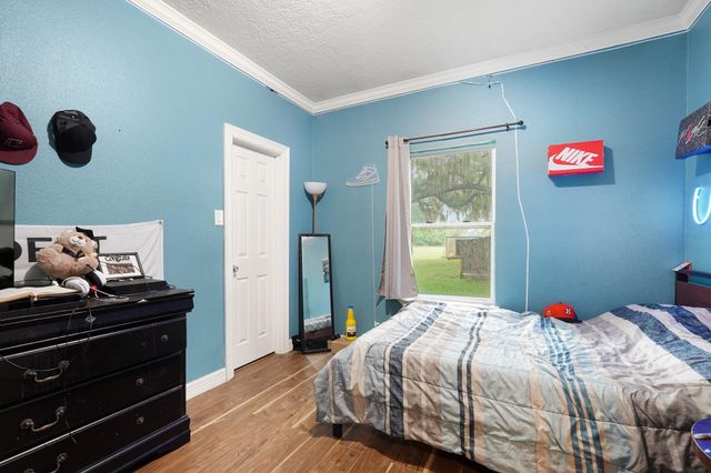 351 Cattle Drive Trail, Angleton, TX 77515
