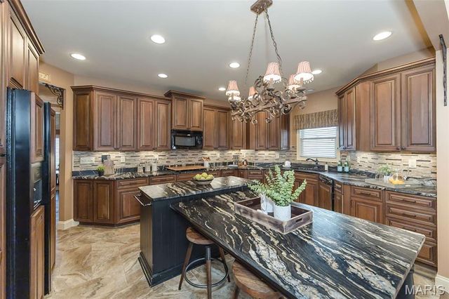 1103 Spruce Forest Drive, Lake St Louis, MO 63367