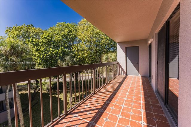 8810 SW 132nd Pl 404DN, Miami, FL 33186