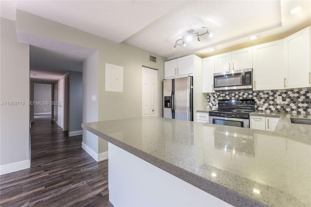 8810 SW 132nd Pl 404DN, Miami, FL 33186