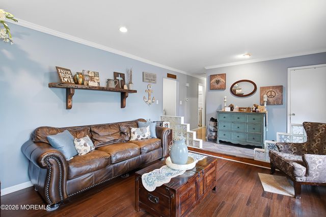 102 Susan Drive, Jackson, NJ 08527