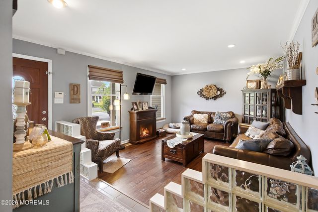 102 Susan Drive, Jackson, NJ 08527