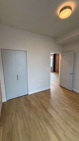 1118 S Western Avenue 3R, Chicago, IL 60612