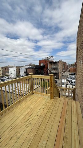 1118 S Western Avenue 3R, Chicago, IL 60612