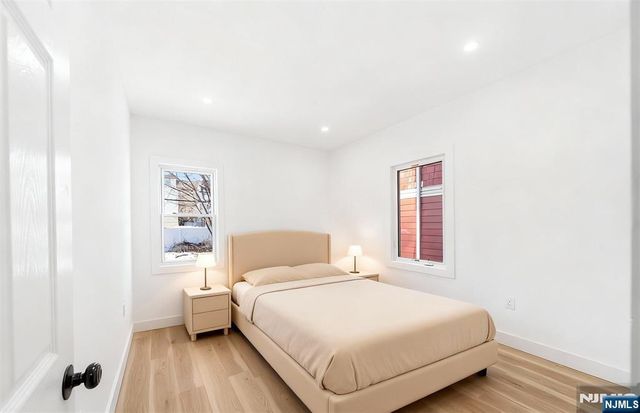 189 Oraton Parkway, East Orange, NJ 07017