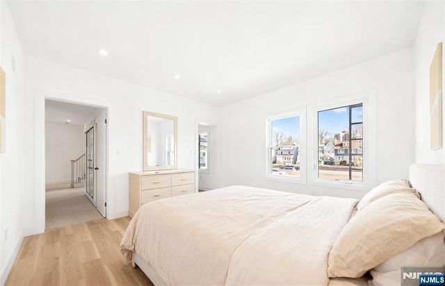 189 Oraton Parkway, East Orange, NJ 07017