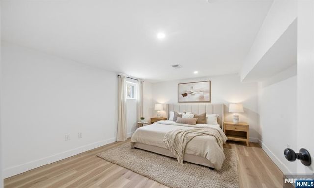 189 Oraton Parkway, East Orange, NJ 07017