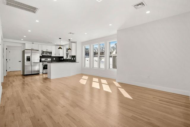 55 Dustin Street 3, Boston, MA 02135