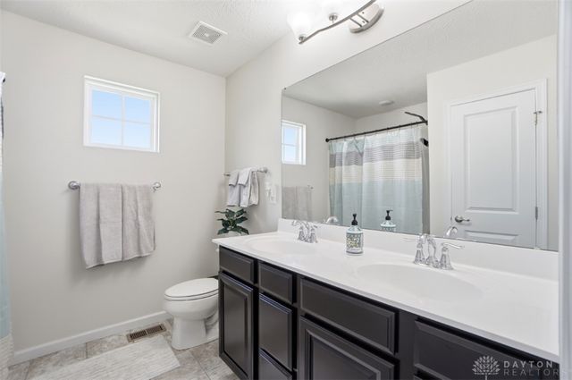 2727 Unbridled Way, Morrow, OH 45152