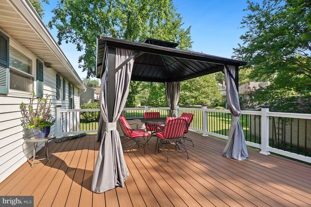 1721 WILLIS, Baltimore, MD 21227
