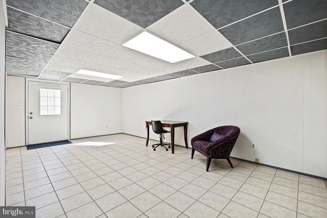 1721 WILLIS, Baltimore, MD 21227