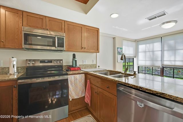 6762 Pearleaf Court, Spring Hill, FL 34606