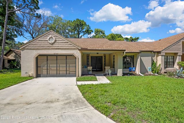 6762 Pearleaf Court, Spring Hill, FL 34606
