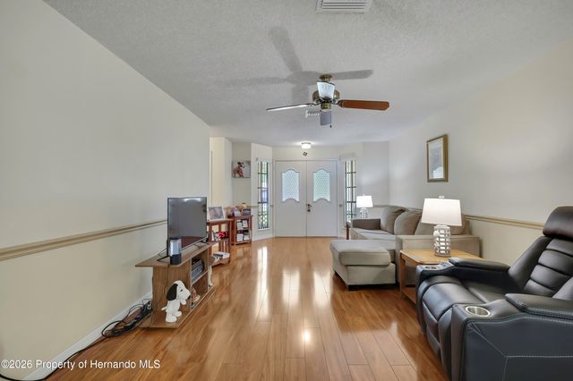 6762 Pearleaf Court, Spring Hill, FL 34606