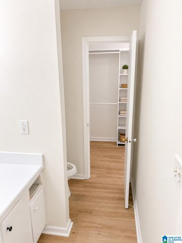 410 Skyview Dr Apt C, Birmingham, AL 35209