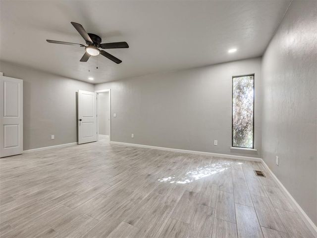 11609 Twisted Oak Road, Oklahoma City, OK 73120