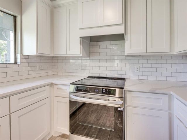 11609 Twisted Oak Road, Oklahoma City, OK 73120