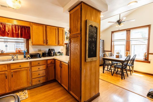 10070 St Rt 132, Pleasant Plain, OH 45162