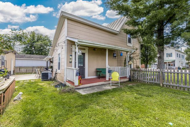 10070 St Rt 132, Pleasant Plain, OH 45162