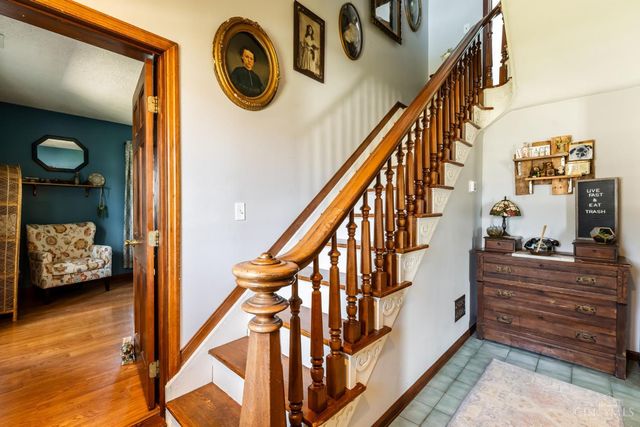 10070 St Rt 132, Pleasant Plain, OH 45162