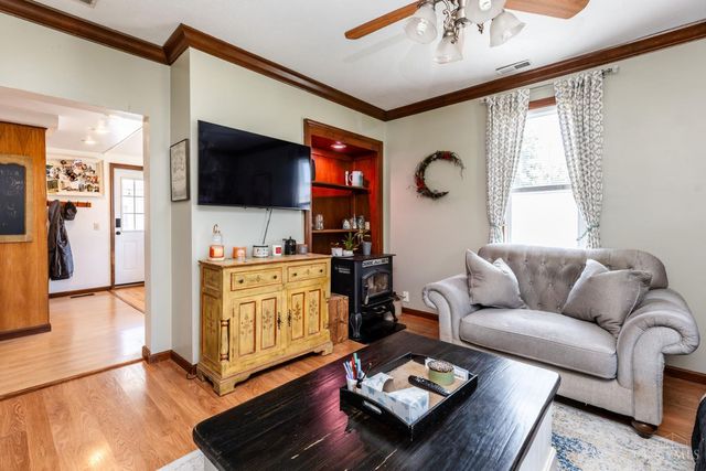 10070 St Rt 132, Pleasant Plain, OH 45162