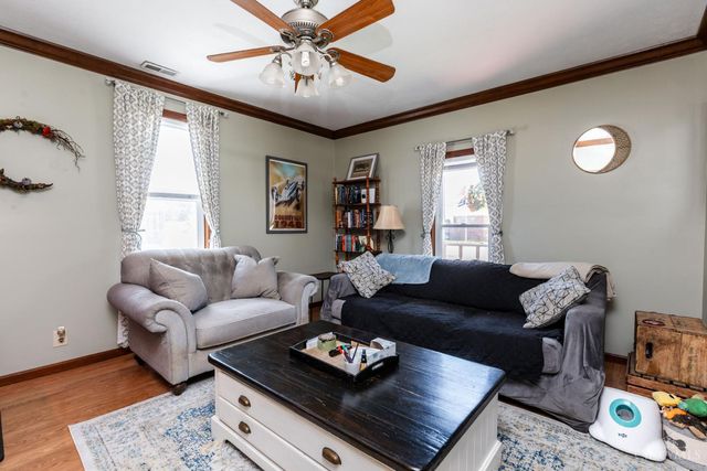 10070 St Rt 132, Pleasant Plain, OH 45162