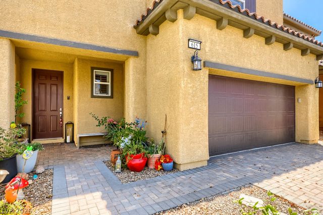 615 Little Moon Avenue, Las Vegas, NV 89178