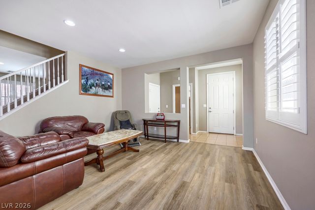 615 Little Moon Avenue, Las Vegas, NV 89178