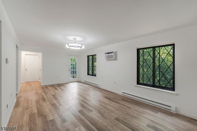 76 Farm Rd O, Hillsborough Twp., NJ 08844