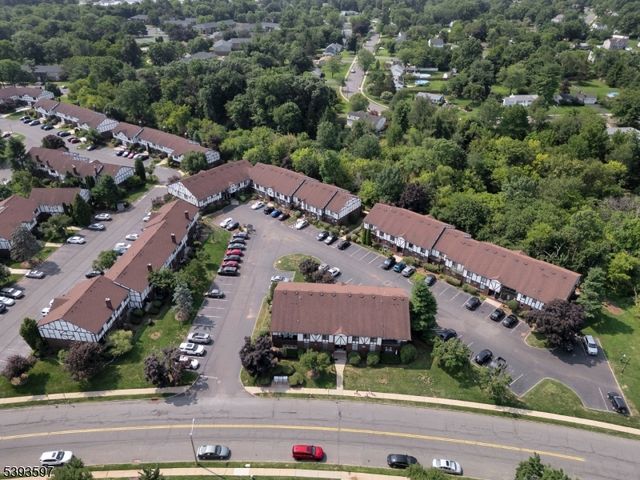 76 Farm Rd O, Hillsborough Twp., NJ 08844