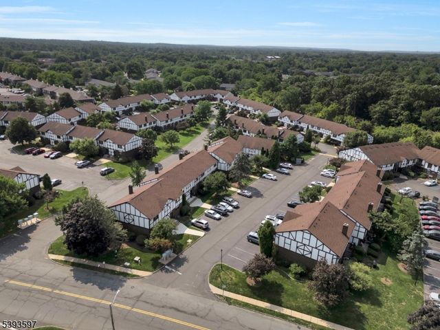 76 Farm Rd O, Hillsborough Twp., NJ 08844