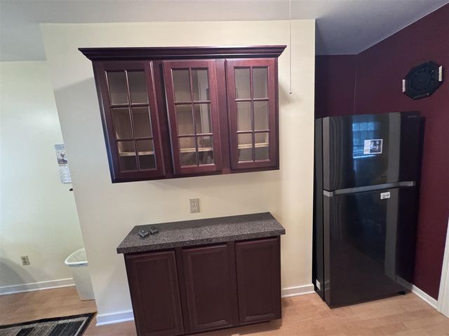 833 Kenneth Street, Wyoming, MI 49509