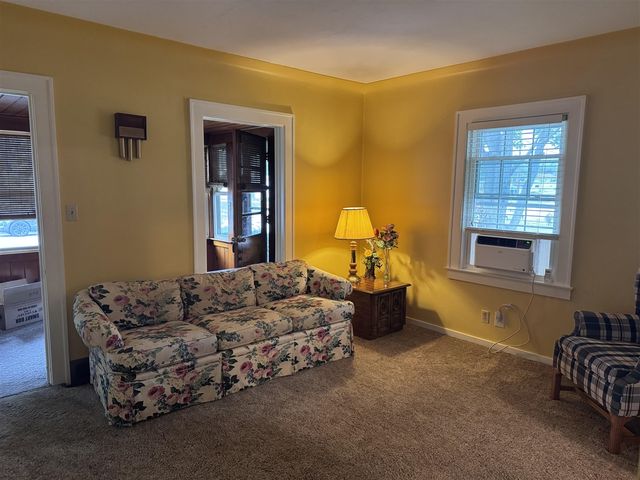 833 Kenneth Street, Wyoming, MI 49509