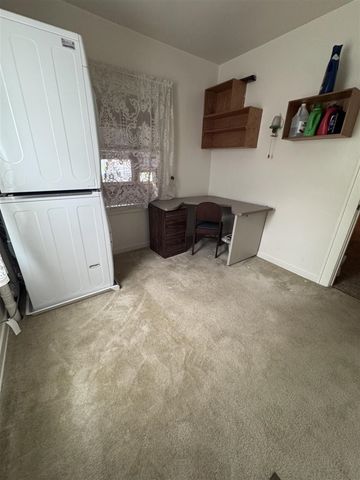 833 Kenneth Street, Wyoming, MI 49509