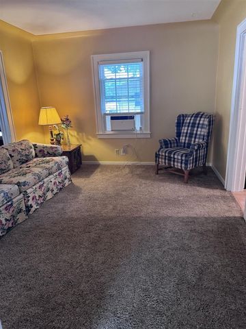 833 Kenneth Street, Wyoming, MI 49509